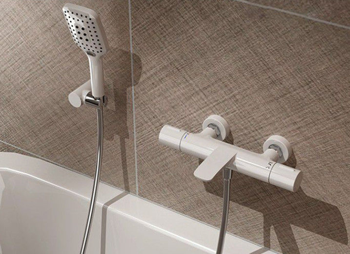 White Golden All Copper ODM Smart Thermostatic Bathtub Faucet